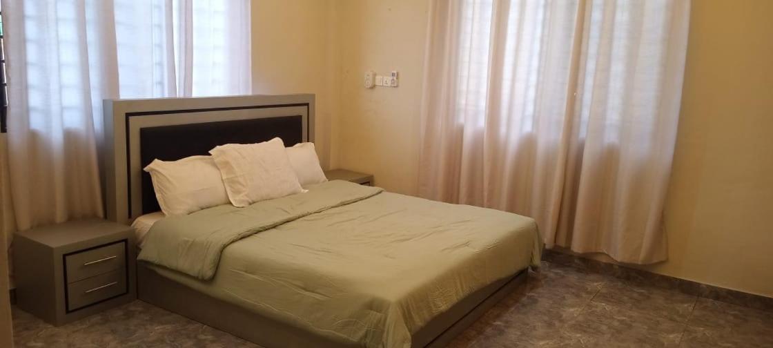 Agape Villa Sekondi-Takoradi Екстериор снимка